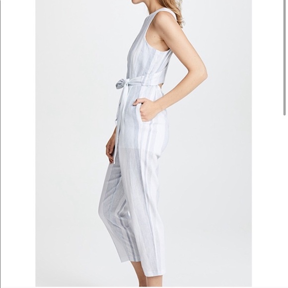 ASTR Jumpsuit - Picture 3 of 8